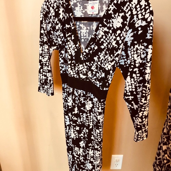 Maternity wardrobe - size small - Picture 4 of 14